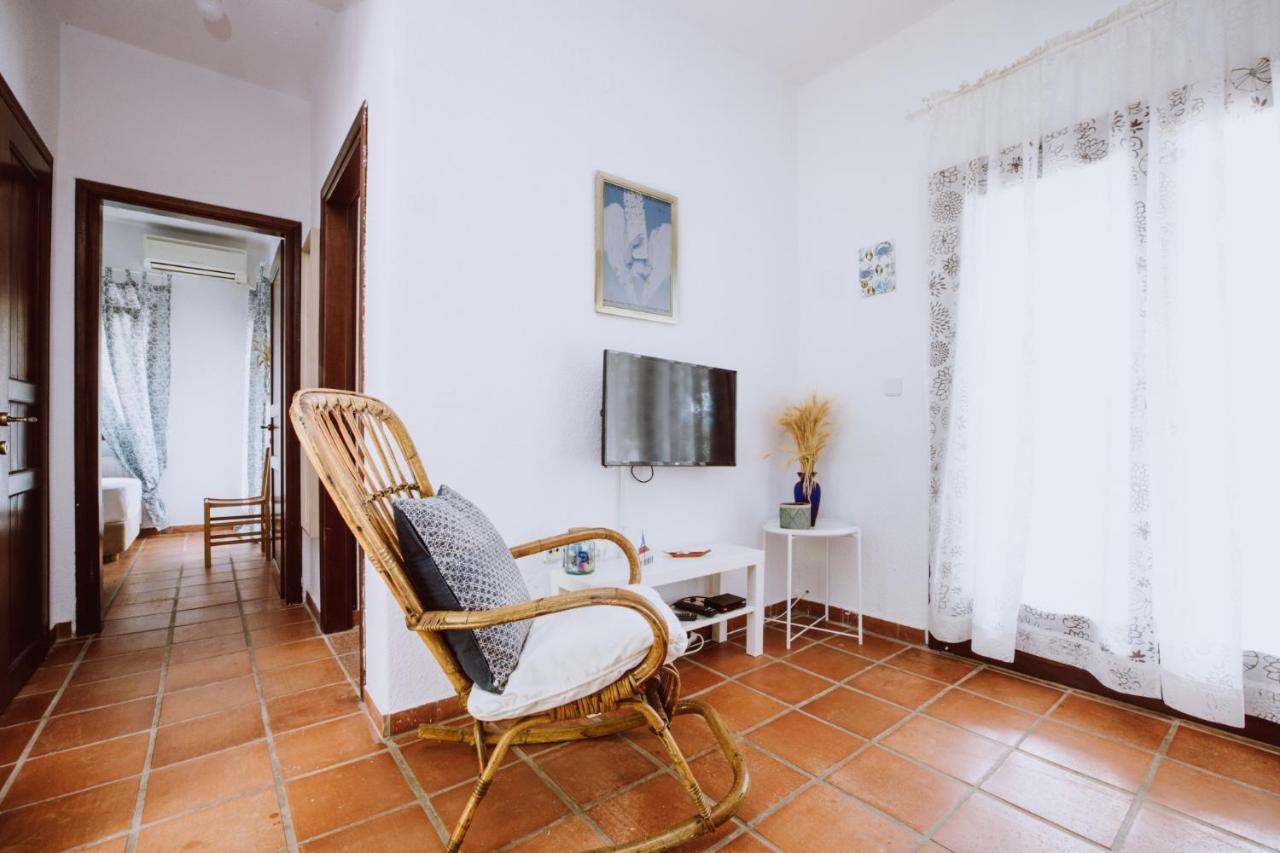 Forest House Near The Sea Sani  Extérieur photo