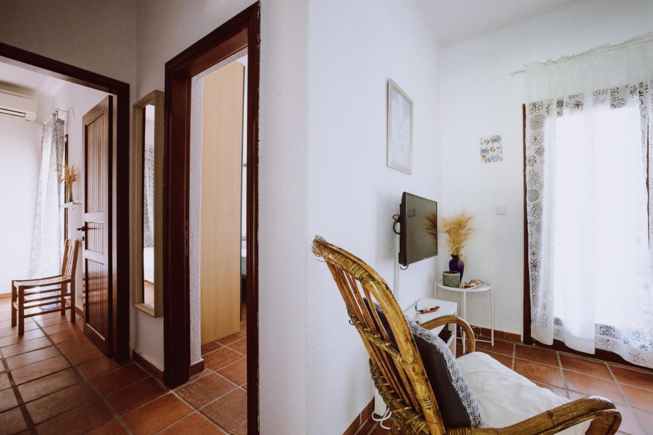Forest House Near The Sea Sani  Extérieur photo